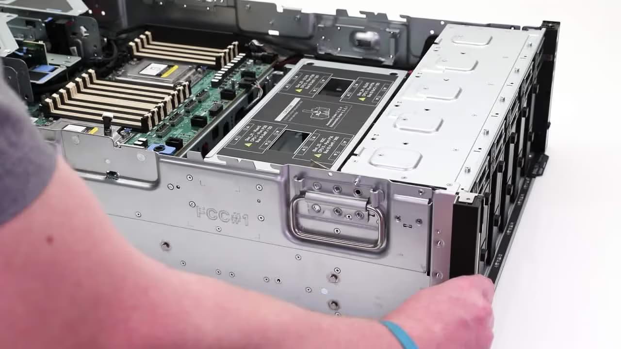 Dell PowerEdge XE8545